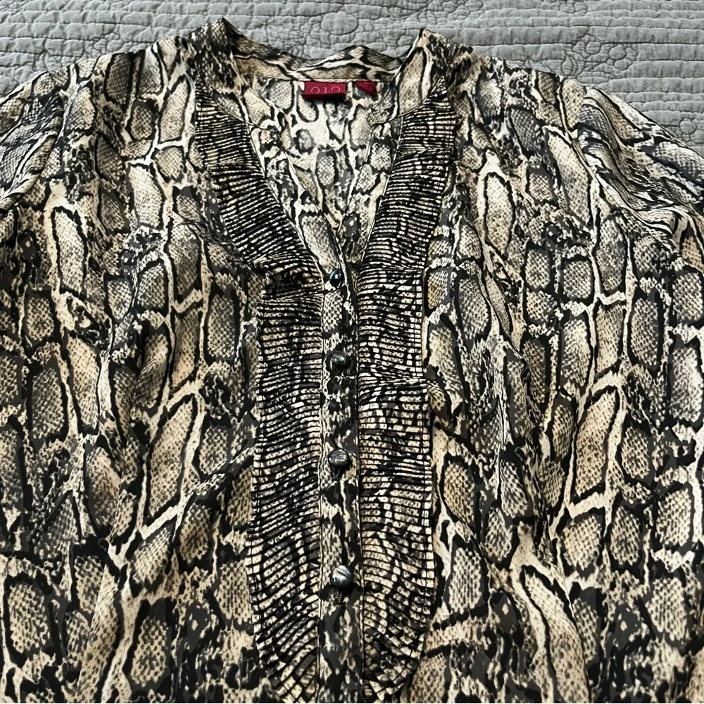 Python Print Blouse - Picture 3 of 6
